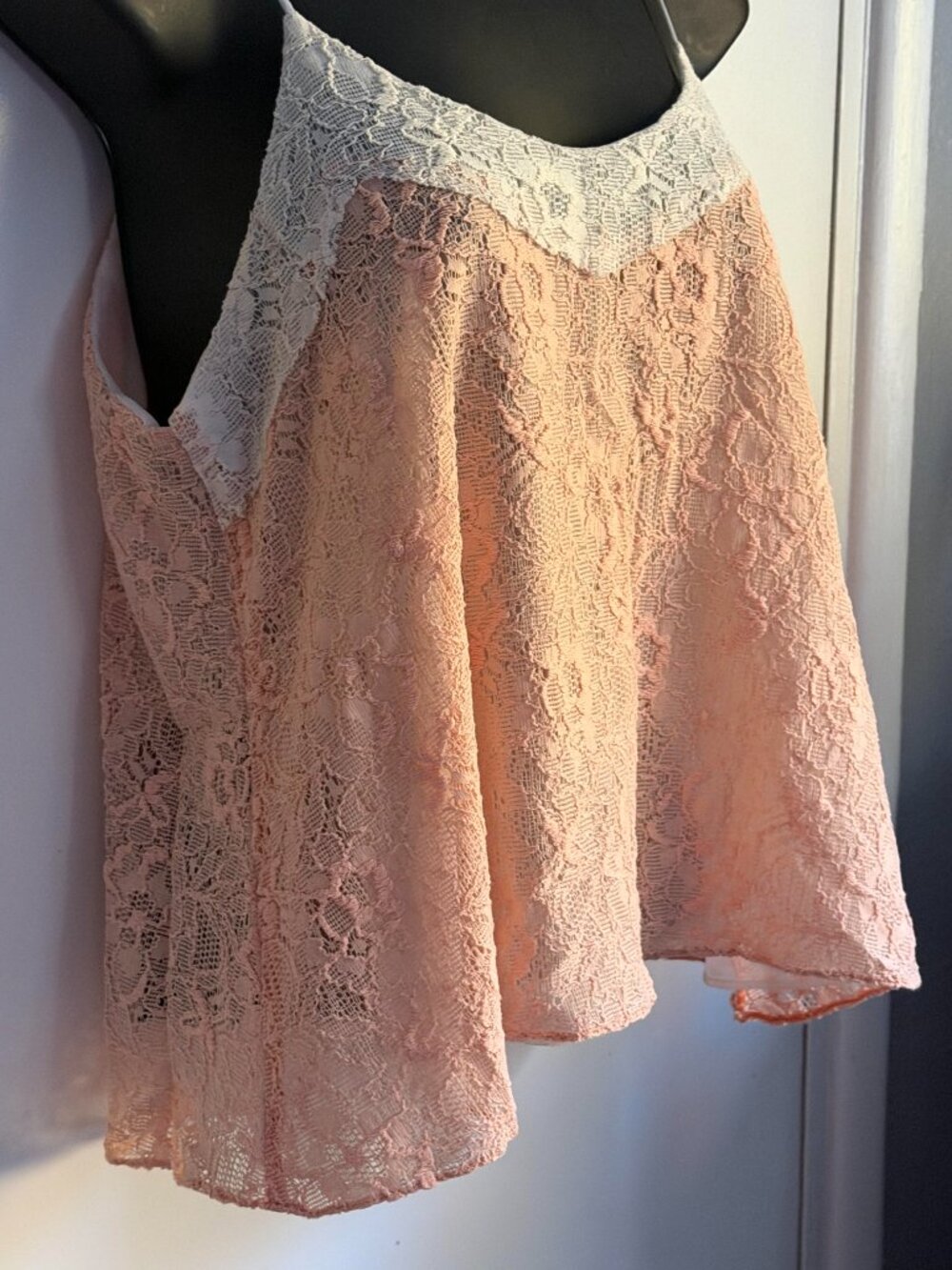 🎀 Peach Lace Tank Top S Partially Lined Sheer Hem Cami - Romantic Coquette